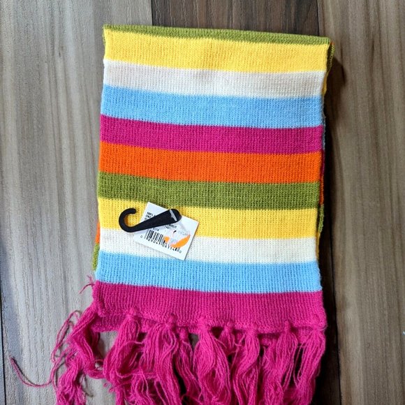 Kids Knit Scarf 3 Assorted Striped Scarves 100% Acrylic W/ Tassels Neck … - Picture 7 of 9